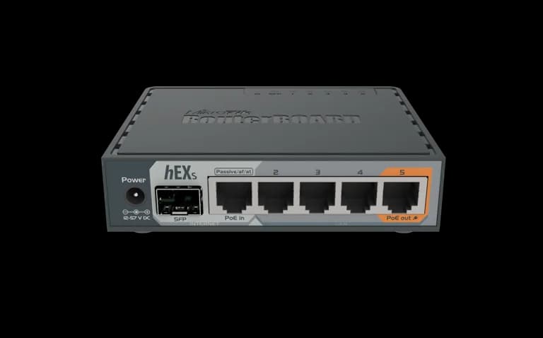 hEX S (RB760iGS) — Routeur Gigabit compact avec port SFP et PoE-out. MikroTik distribué par UBSM au Maroc.